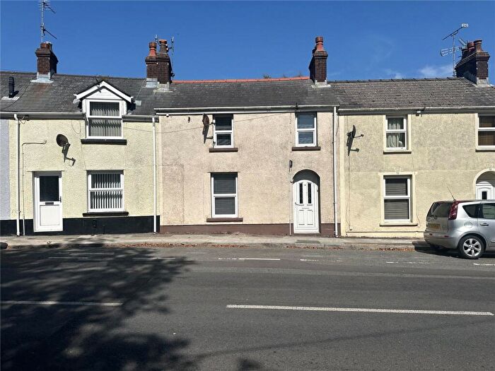 4 Bedroom Terraced House To Rent In Monkton Lane, Pembroke, Pembrokeshire, SA71