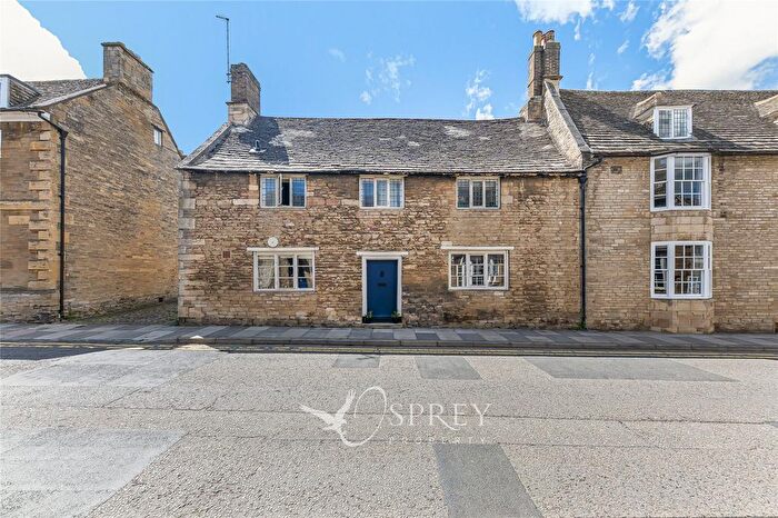 4 Bedroom Semi-Detached House For Sale In North Street, Oundle, Northamptonshire, PE8
