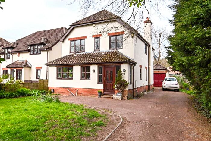 5 Bedroom Detached House For Sale In Cull Lane, New Milton, Hampshire, BH25