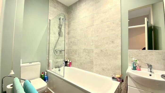 1 Bedroom Flat To Rent In Malvern Road, Gillingham, ME7