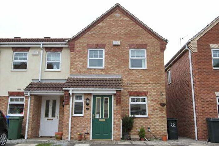 3 Bedroom Link Detached House To Rent In Foyers Way, Chesterfield, S41