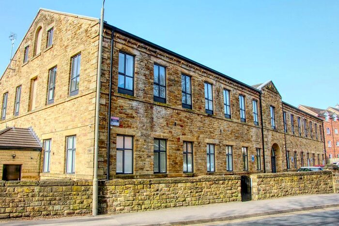 1 Bedroom Flat To Rent In Church Street, Ossett, WF5