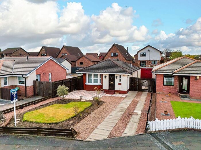 2 Bedroom Detached Bungalow For Sale In Chambers Drive, Carron, FK2