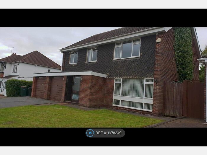 4 Bedroom Detached House To Rent In Knoll Drive, Coventry, CV3