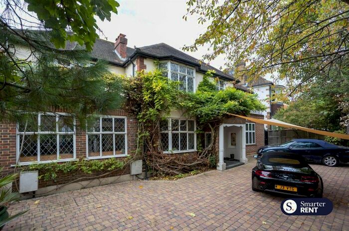 5 Bedroom Property To Rent In Sutherland Grove, London, SW18