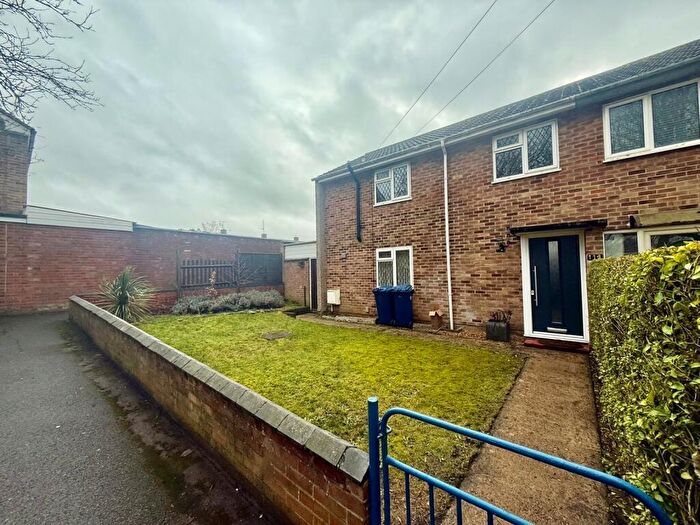 3 Bedroom House To Rent In Sandy Lane, Oxford, OX4