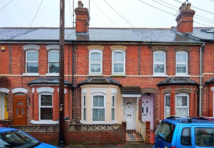 3 Bedroom Terraced House To Rent In Belmont Road, Reading, Berkshire, RG30