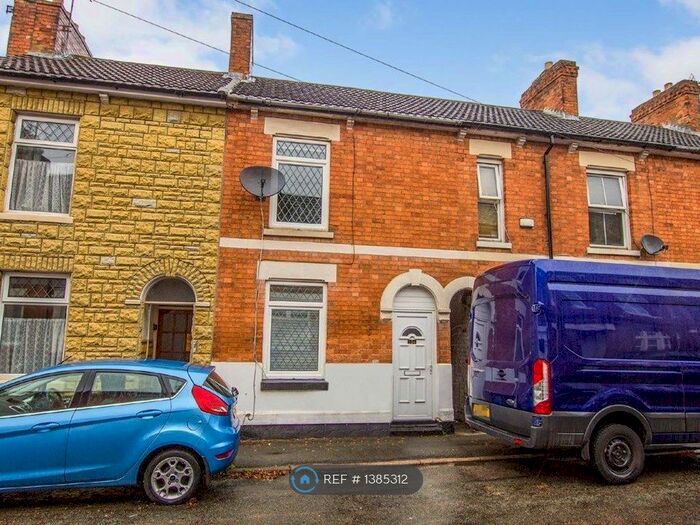 2 Bedroom Terraced House To Rent In Duke Street, Kettering, NN16