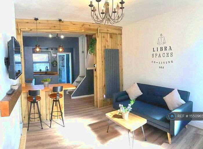 2 Bedroom Terraced House To Rent In Leonards Avenue, Hull, HU5