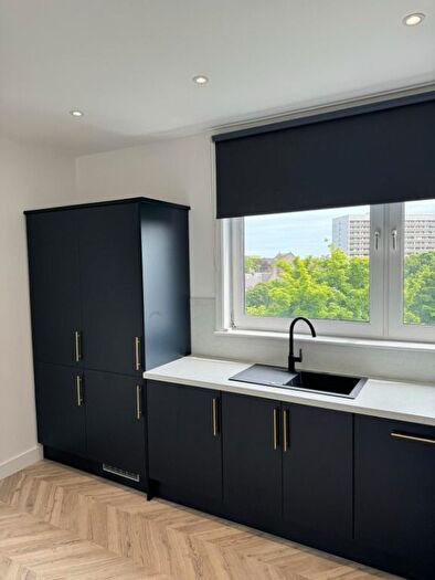 1 Bedroom Flat To Rent In Northfield Place, Rosemount, Aberdeen, AB25