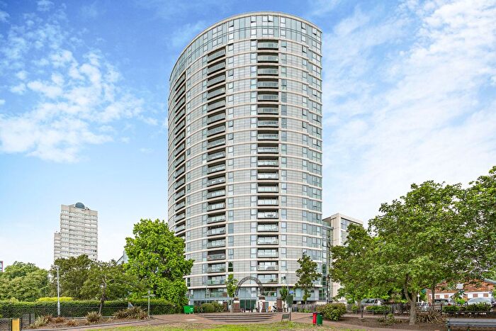 2 Bedroom Flat To Rent In Mapleton Road, London, SW18