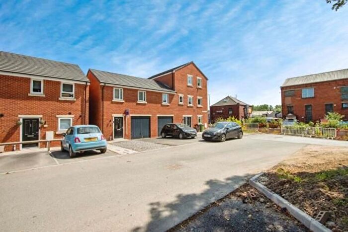 2 Bedroom Property For Sale In Brendan Close, Wakefield, WF2
