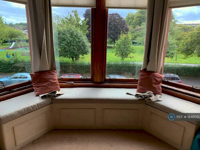 2 Bedroom Flat To Rent In Naseby Avenue, Glasgow, G11