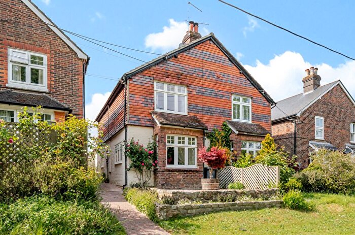 3 Bedroom Semi-Detached House For Sale In Clammer Hill Road, Grayswood, Haslemere, Surrey, GU27