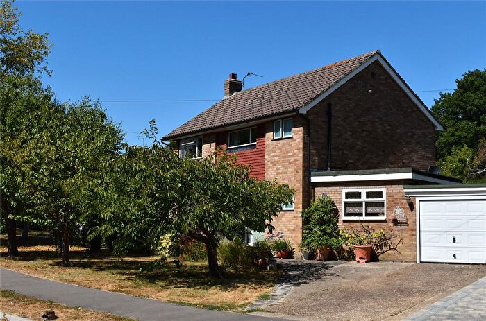 3 Bedroom Detached House For Sale In Greenway, Great Bookham, KT23
