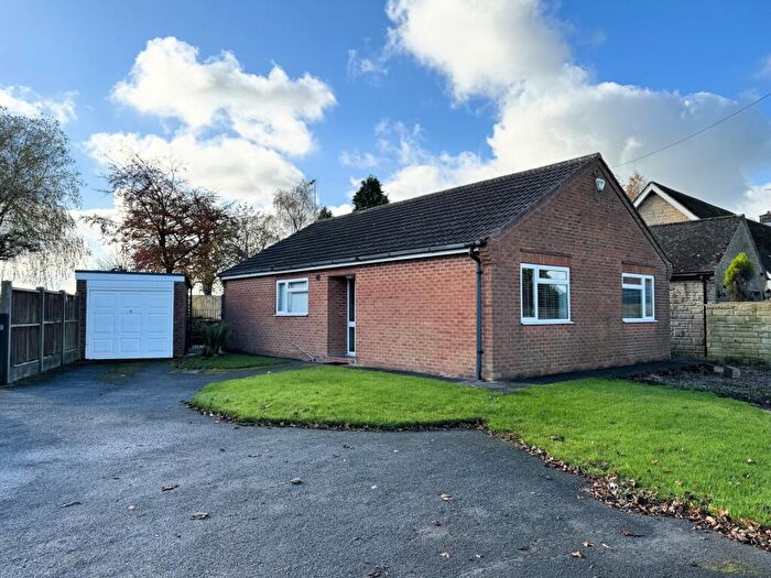 2 Bedroom Bungalow For Sale In Wingfield Road, Oakerthorpe, DE55