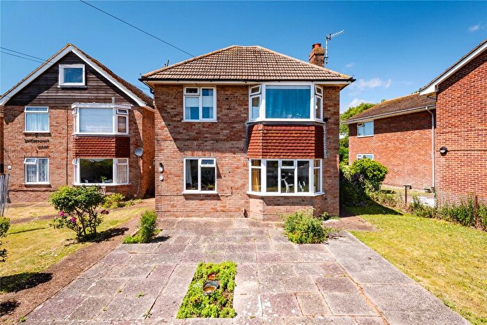 2 Bedroom Flat For Sale In Sandringham Court, Old Salts Farm Road, Lancing, West Sussex, BN15