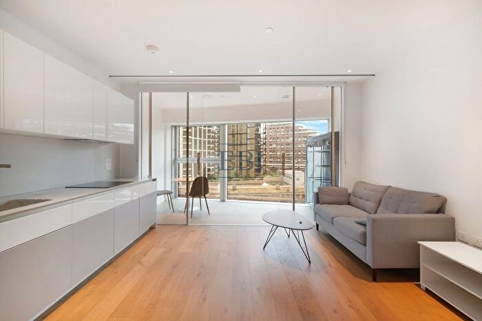 Studio For Sale In Oakley House, Electric Boulevard, London, SW11