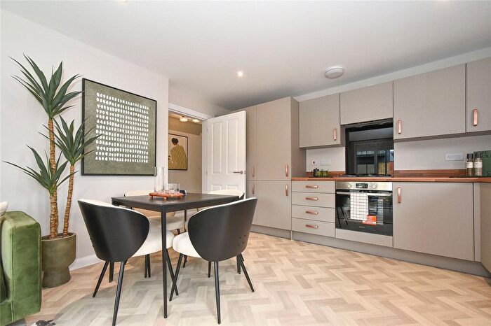 2 Bedroom Flat For Sale In Langley Park, Foundry Lane, Chippenham, Wiltshire, SN15