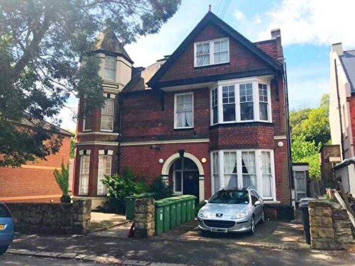 1 Bedroom Flat To Rent In Woodland Vale Road, St. Leonards-On-Sea, TN37