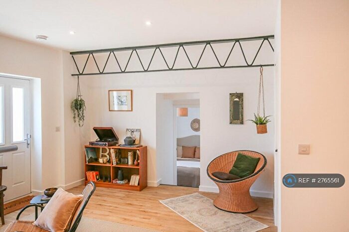 1 Bedroom Flat To Rent In Sandy Park, Bristol, BS4