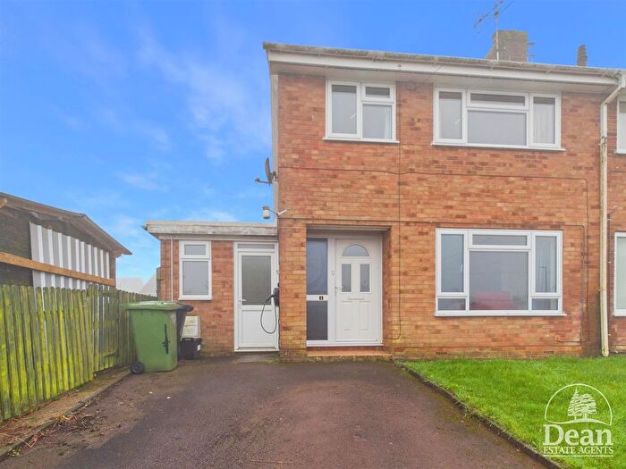 3 Bedroom Semi Detached House For Sale In Acacia Close, Bream, Lydney, GL15