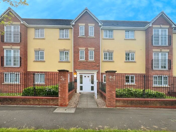 2 Bedroom Flat To Rent In Stanley Road, Wolverhampton, WV10
