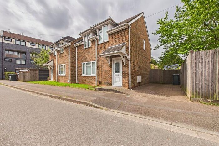 2 Bedroom Semi Detached House To Rent In Florence Avenue, Maidenhead, Berkshire, SL6