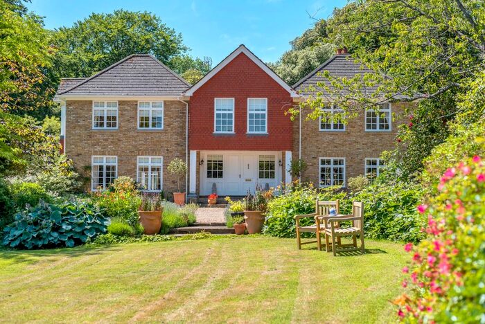 5 Bedroom Detached House For Sale In Willow Woods Road, West Studdal, Kent, CT15