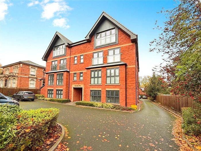 2 Bedroom Flat For Sale In South Park, Lincoln, Lincolnshire, LN5
