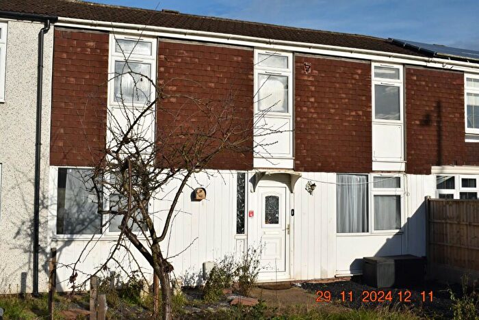 3 Bedroom Terraced House To Rent In Kingswood Road, Nuneaton, Warwickshire, CV10