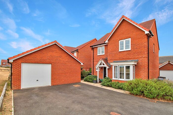 4 Bedroom Detached House For Sale In Cornflower Close, Stowupland, IP14