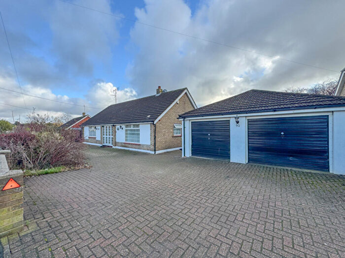 4 Bedroom Detached Bungalow For Sale In Greensward Lane, Hockley, SS5