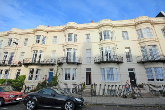 1 Bedroom Flat To Rent In Albion Road, Scarborough, YO11