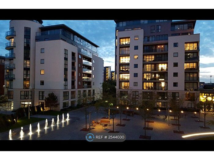 1 Bedroom Flat To Rent In Kew Bridge West, Kew Bridge, TW8