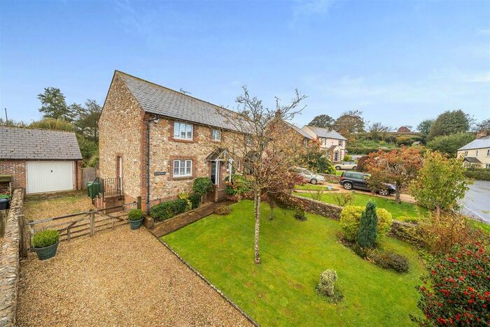 3 Bedroom Semi-Detached House For Sale In Smallridge, Axminster, EX13