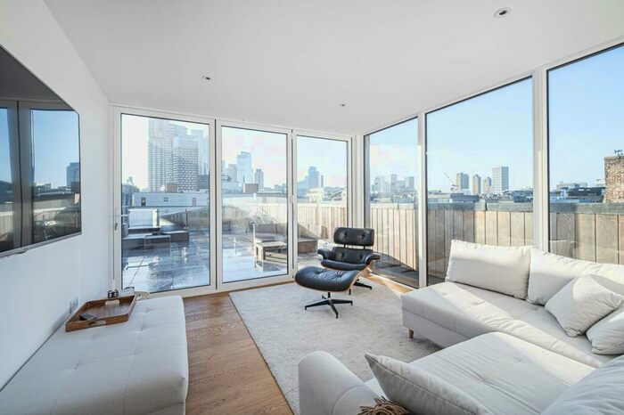 2 Bedroom Penthouse To Rent In Standard Place, Old Street, London, EC2A