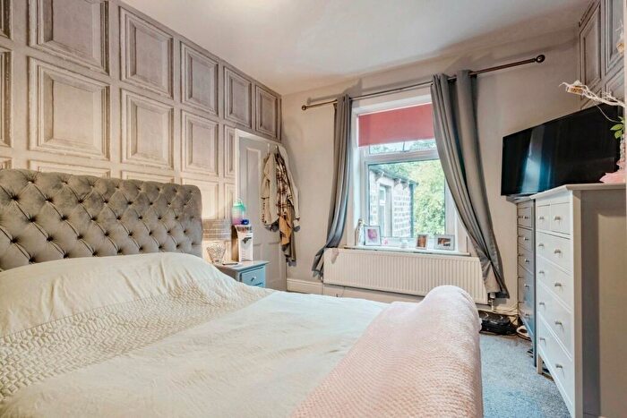 5 Bedroom Terraced House For Sale In Keighley Road, Colne, BB8