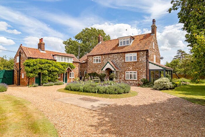 5 Bedroom Detached House For Sale In Beach Road, Holme Next The Sea, PE36