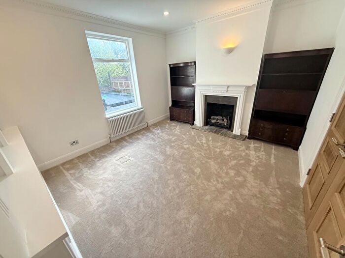 5 Bedroom House To Rent In Warstone Parade East, Birmingham, B18