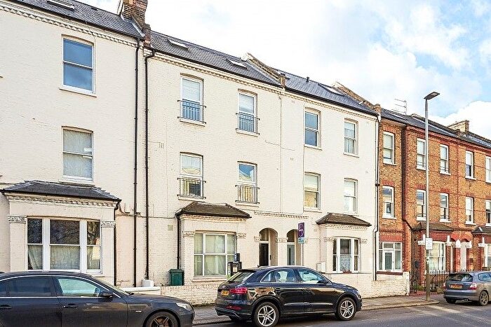 2 Bedroom Property To Rent In Putney Bridge Road, Putney, SW15
