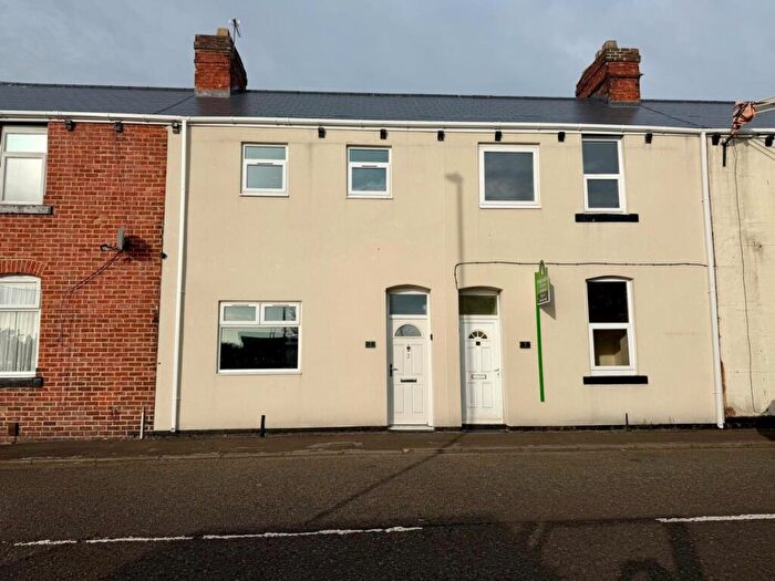 3 Bedroom Terraced House To Rent In East View, Castletown, Sunderland, Tyne And Wear, SR5