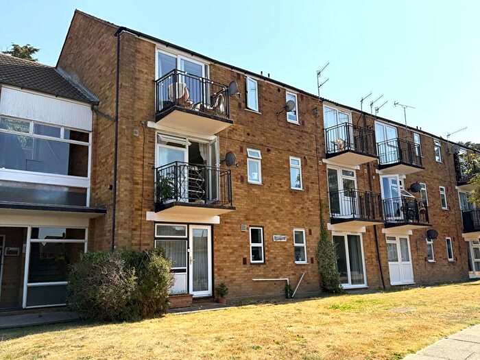 1 Bedroom Apartment To Rent In Rhodaus Close, Canterbury, CT1