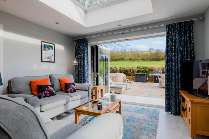 3 Bedroom Bungalow For Sale In Brunton, Marlborough, SN8