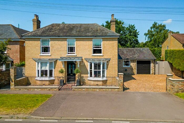 4 Bedroom Detached House To Rent In High Street, Needingworth, PE27
