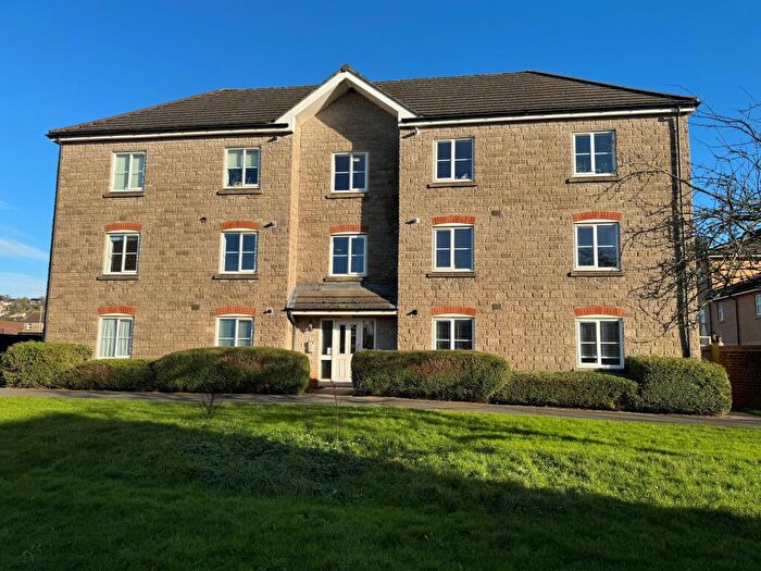 2 Bedroom Flat To Rent In Bramley Copse, Long Ashton, Bristol, Somerset, BS41