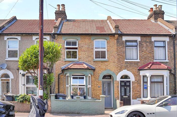 2 Bedroom Terraced House For Sale In Oakdale Road, London, E11