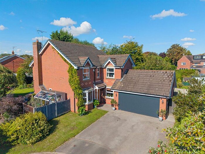 5 Bedroom Property For Sale In Glebe Close, Wybunbury, CW5