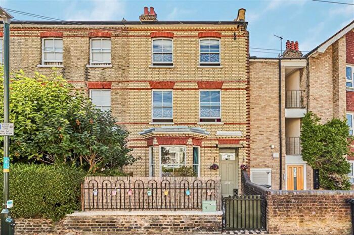 4 Bedroom Terraced House For Sale In Merthyr Terrace, Barnes, SW13