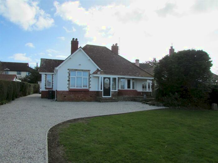 3 Bedroom Detached Bungalow To Rent In Sticklepath Hill, Sticklepath, Barnstaple, EX31